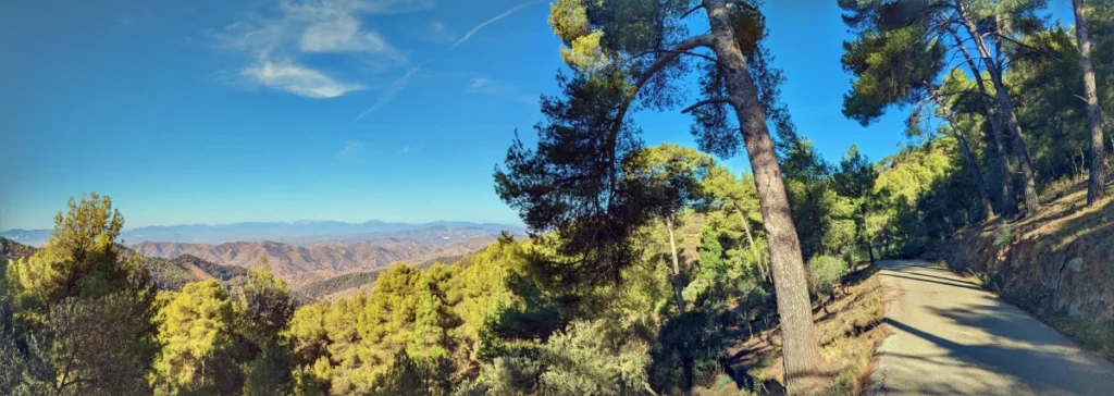 Panorámica-Sendero-Pocopan-Montes-de-Málaga