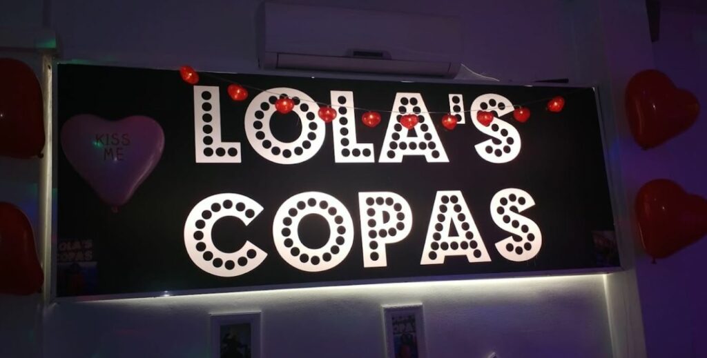 Lolas-Copas-Bares-Gays-en-Málaga