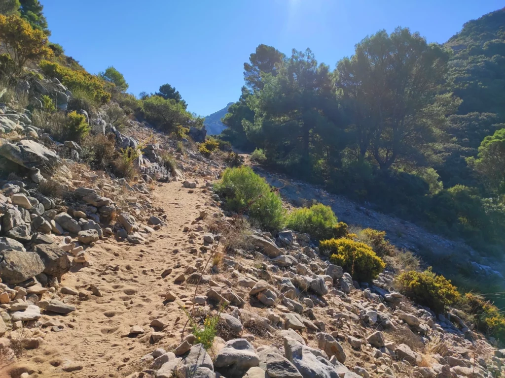 Sendero-Presidiarios-Hiking-in-Malaga