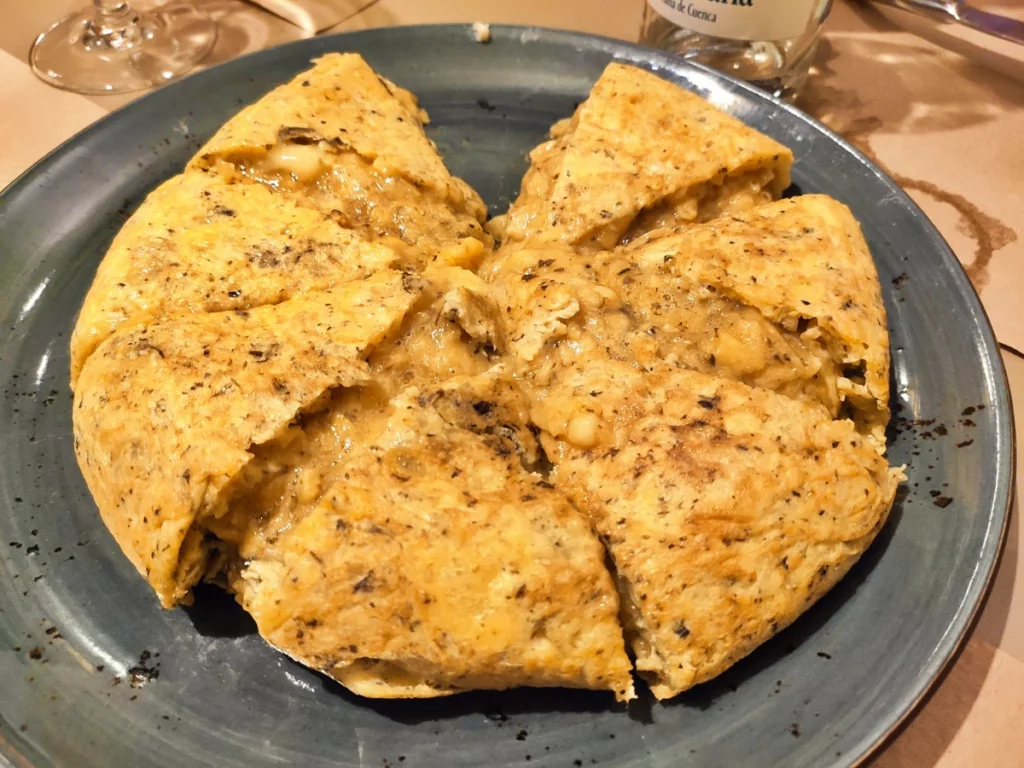 Uvedoble-Taberna-Malaga-Tortilla-Comer-en-Málaga