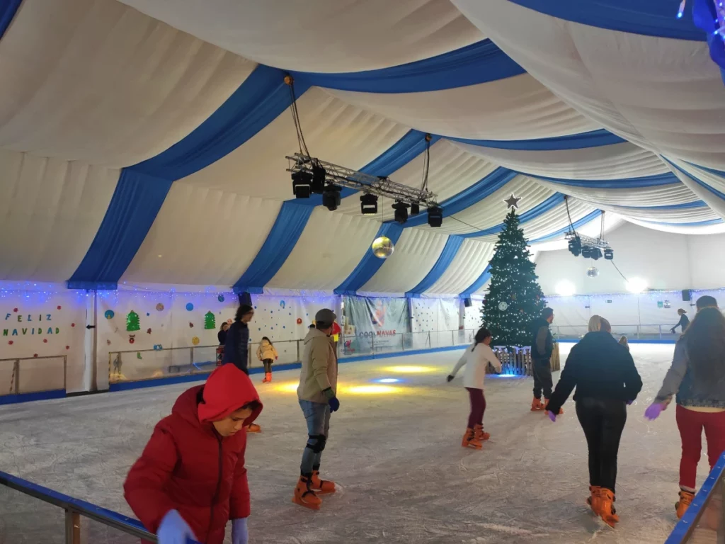 Ice-Skating-christmas-in-Malaga-what-to-do