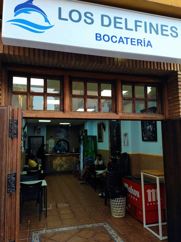 Bocateria-Los-Delfines-Málaga