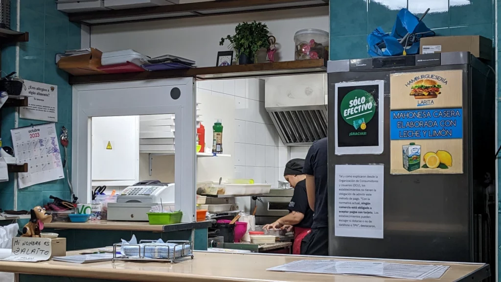 Interior-Burguer-Larita-Málaga