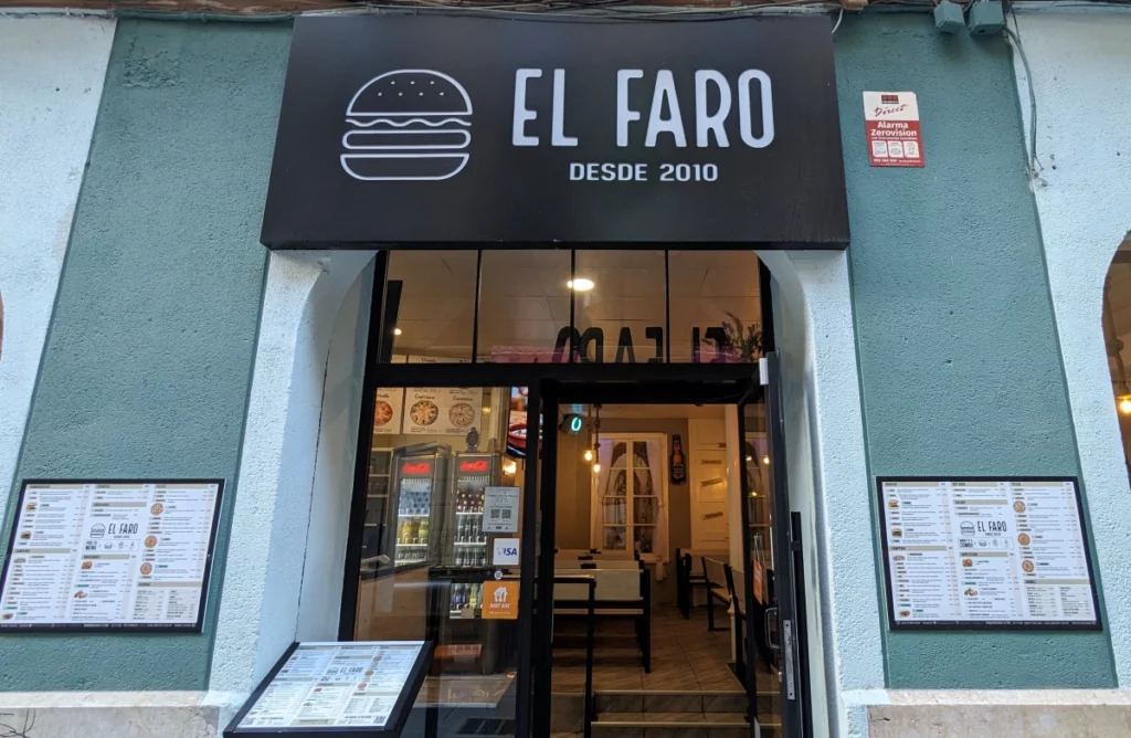 Hamburguesería-El-Faro-Málaga